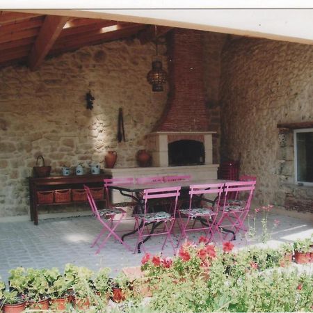 Clos Des Hirondelles Jau-Dignac-et-Loirac Екстериор снимка